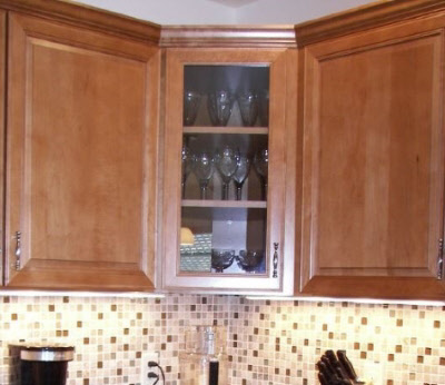 Corner cabinet with glass door