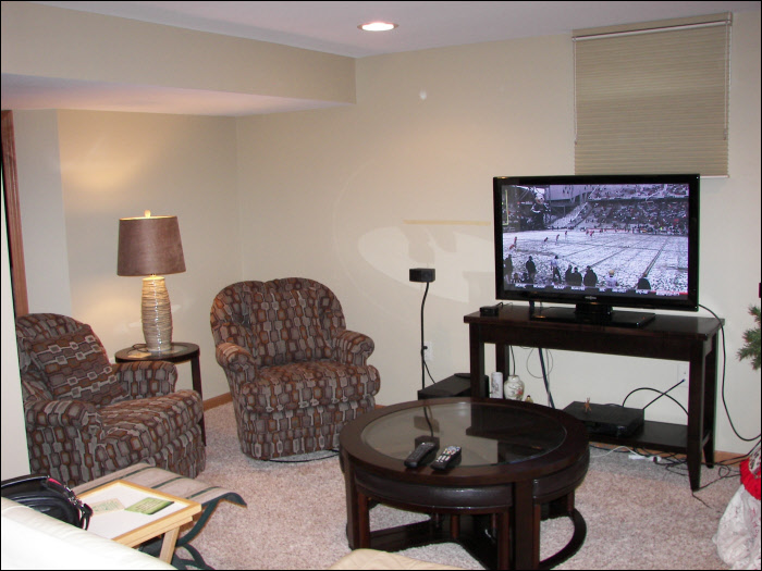 Living room remodel with custom lighting