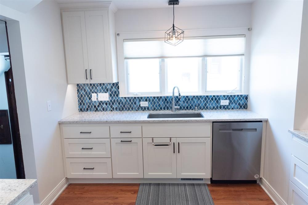 shorewood kitchen sink