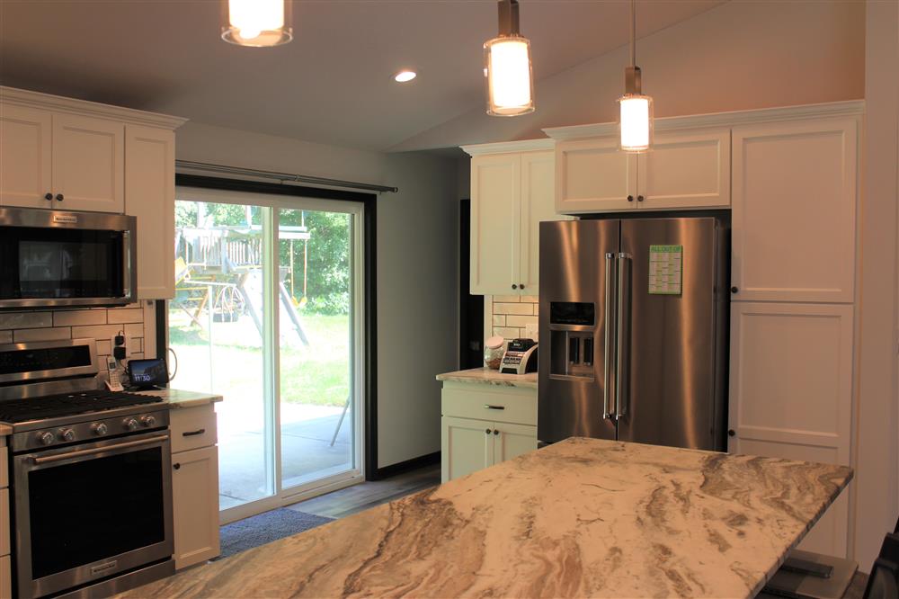 Kitchen granite countertop creating functional designs